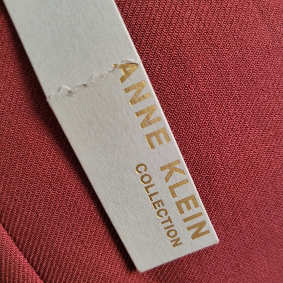 NWT Anne Klein Collection Zip Front Dress • Ruby Wine • Gold Zip • Sz 8 - Picture 5 of 7
